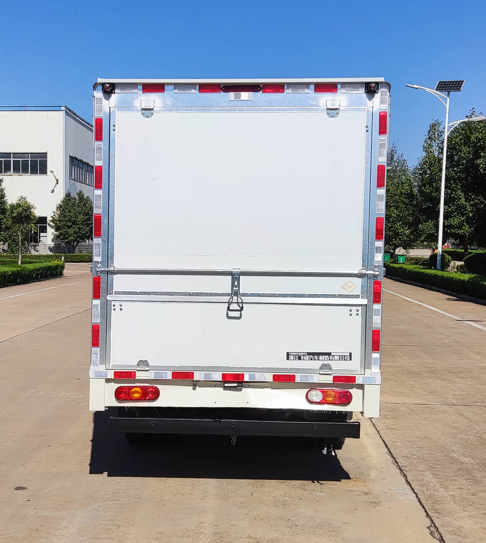 飛碟牌FD5038XYKD66K6-NG1翼開(kāi)啟廂式車公告圖片