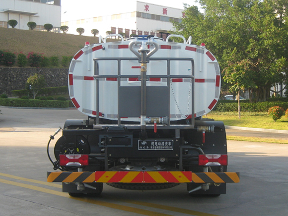 福龍馬牌FLM5121GQXNJBEV純電動(dòng)清洗車公告圖片