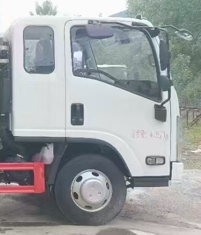 程力牌CL5041XQY6BXW爆破器材運(yùn)輸車公告圖片