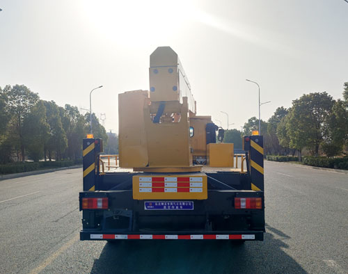 神百重工牌ABC5110JGKZ6高空作業(yè)車公告圖片