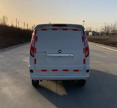 福田牌BJ5036XXY-P8廂式運(yùn)輸車公告圖片