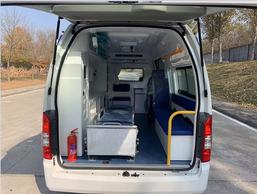 福田牌BJ5039XJH-V3救護(hù)車公告圖片