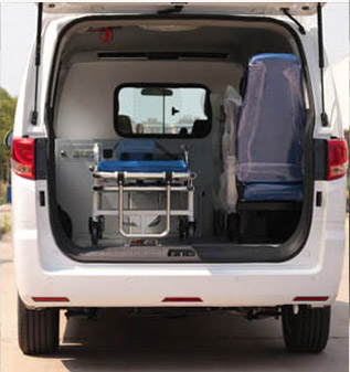 江淮牌HFC5036XJHLA4S救護(hù)車(chē)公告圖片