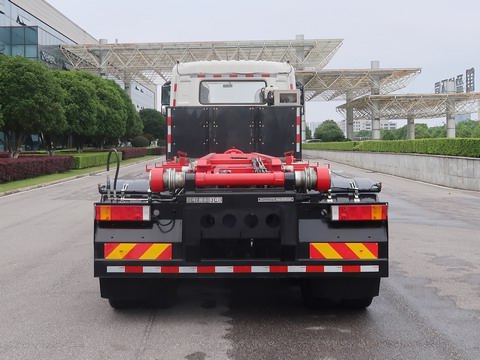 中聯(lián)牌ZBH5322ZXXDFBEV純電動(dòng)車廂可卸式垃圾車公告圖片