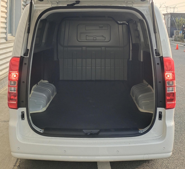 江淮牌HFC5026XXYRA5S廂式運(yùn)輸車公告圖片