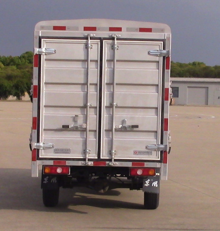 東風(fēng)牌EQ5031CCY60Q4AAC倉柵式運輸車公告圖片