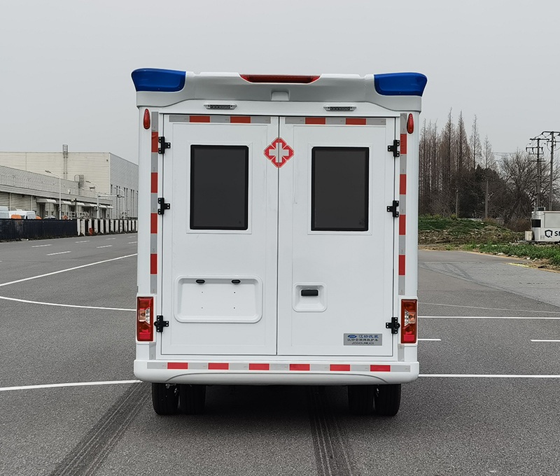 江改牌JX5040XJHMLA26救護(hù)車公告圖片