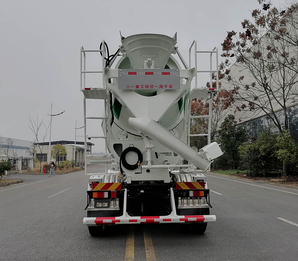 三一牌SYM5316GJB2BEV1純電動(dòng)混凝土攪拌運(yùn)輸車公告圖片