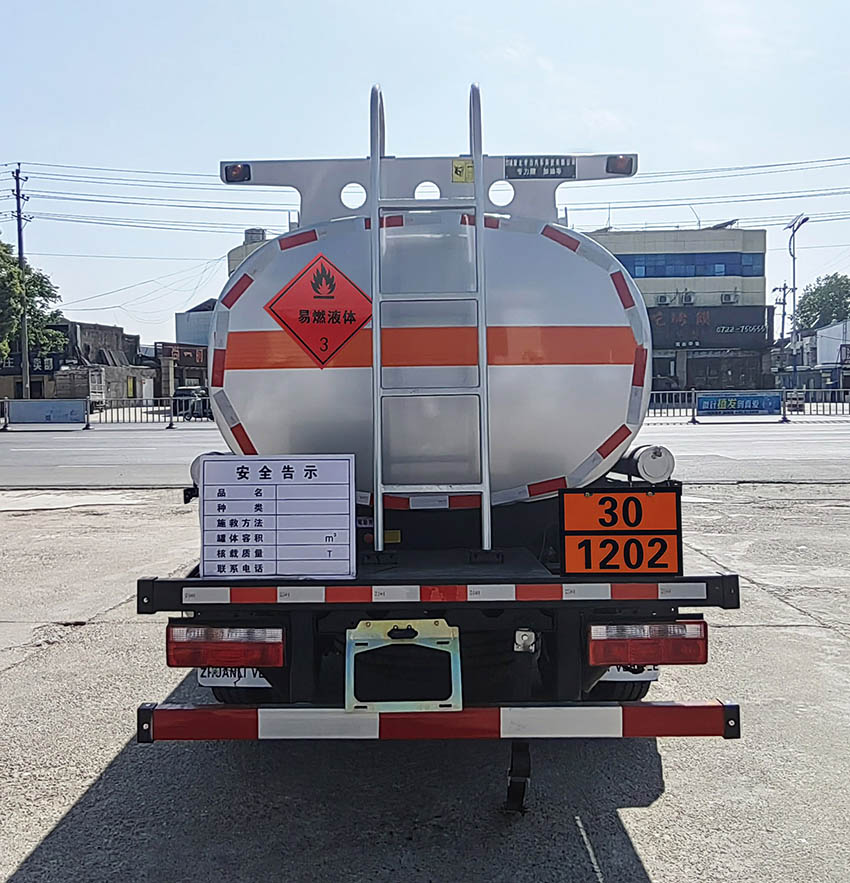 專力牌ZLC5090GJYCC6加油車公告圖片