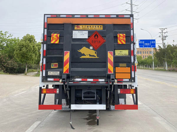 楚勝牌CSC5189TQPS6氣瓶運輸車公告圖片