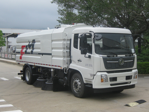 FLM5181TSLDF6K型掃路車圖片