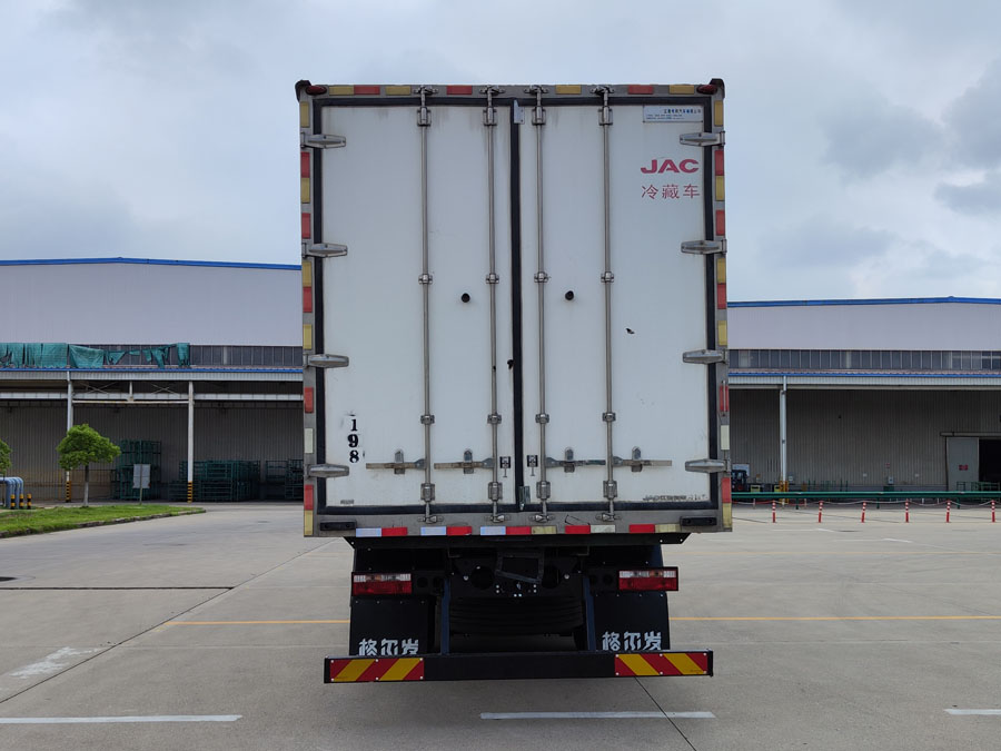 江淮牌HFC5264XLCP1K6D42S冷藏車公告圖片