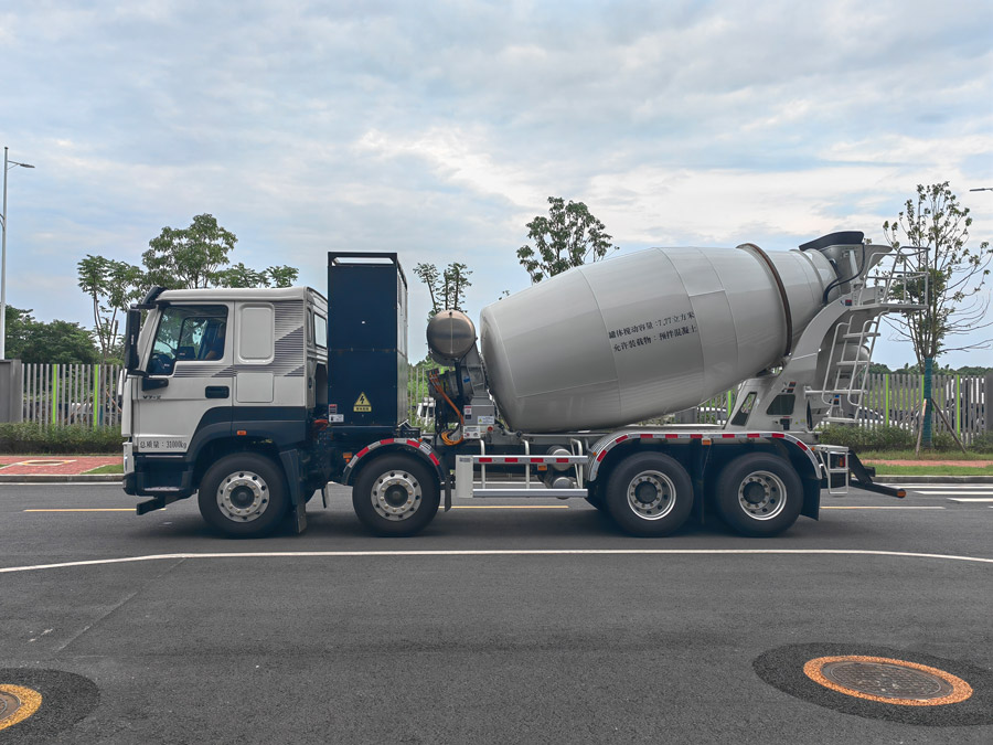 豪沃牌ZZ5313GJBV3061Z11SEV換電式純電動混凝土攪拌運輸車公告圖片