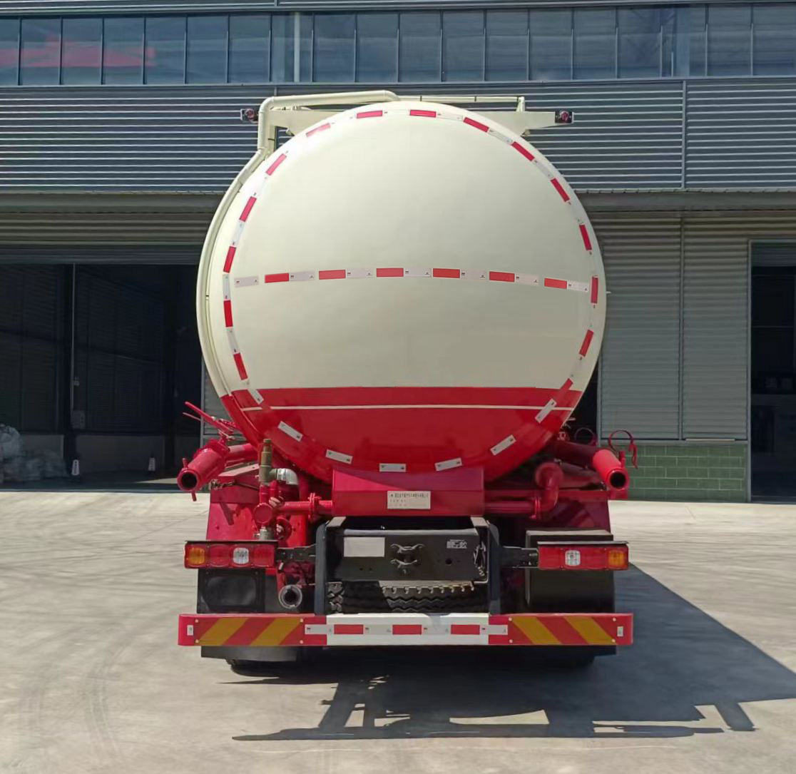 齊星牌QXC5310GFLS6低密度粉粒物料運輸車公告圖片