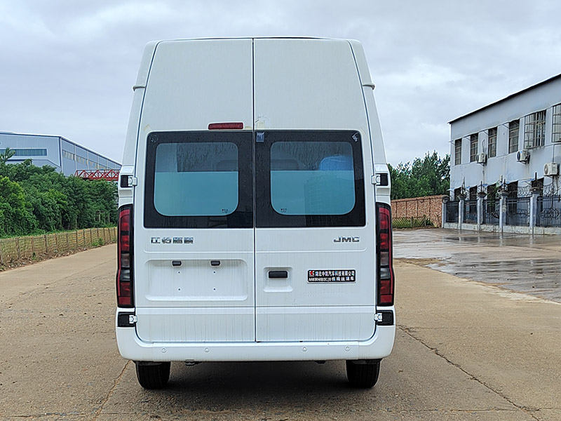 中星凱悅牌AAK5045XSCJ6傷殘運(yùn)送車公告圖片