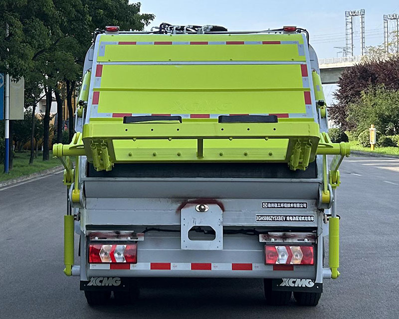 徐工牌XGH5080ZYSXBEV純電動壓縮式垃圾車公告圖片