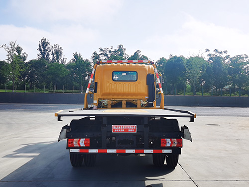 龍牧雙星牌LMX5043TQZHFC6清障車公告圖片