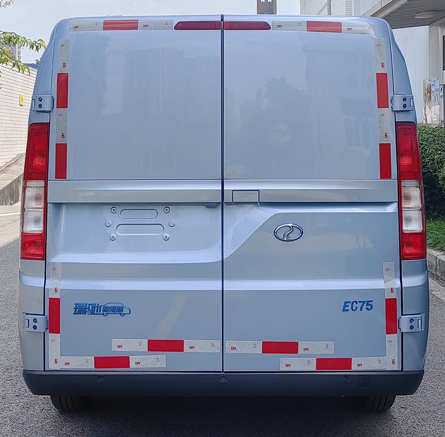 瑞馳牌CRC5030XXYFN1-BEV純電動廂式運(yùn)輸車公告圖片