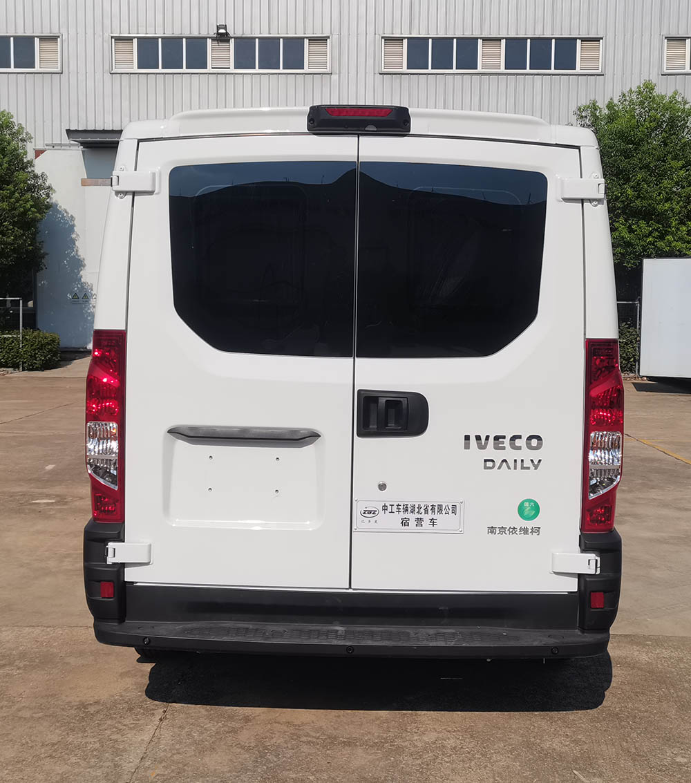 億多星牌WWW5040TSYN6宿營(yíng)車公告圖片