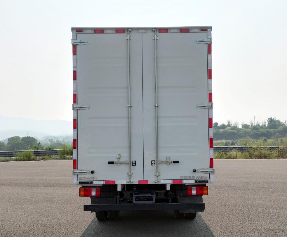 遠(yuǎn)程牌JGL5048XXYSHEVGMP2甲醇插電式增程混合動(dòng)力廂式運(yùn)輸車公告圖片