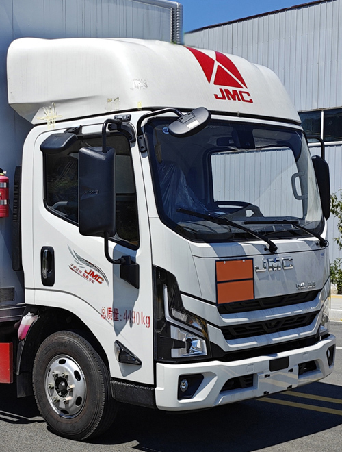 匯力威牌VVV5041XQYJX6爆破器材運輸車公告圖片