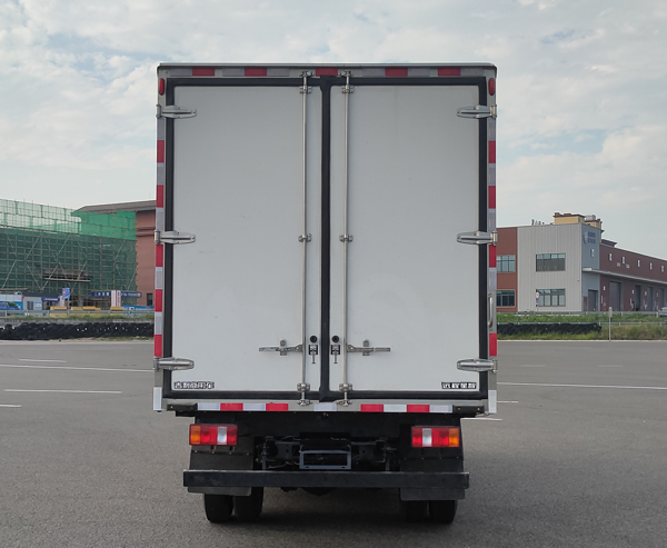 遠(yuǎn)程牌JGL5048XLCSHEVGMP2甲醇插電式增程混合動(dòng)力冷藏車公告圖片