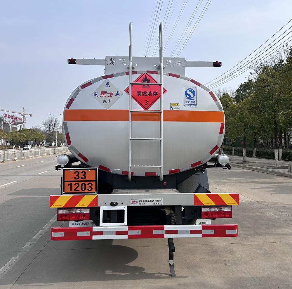 楚飛牌CLQ5181GYYE6Q運油車公告圖片