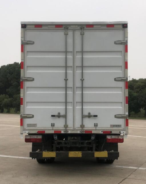 東風(fēng)牌EQ5040XXY3TDFAC廂式運(yùn)輸車公告圖片