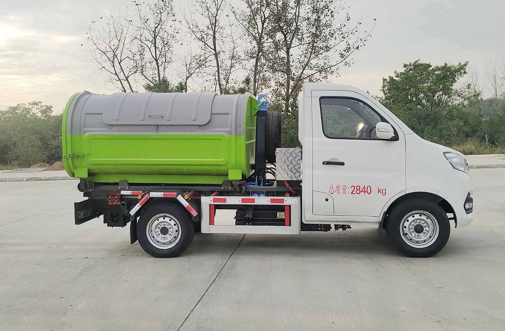 凱力風(fēng)牌KLF5030ZXXBEV純電動(dòng)車廂可卸式垃圾車公告圖片