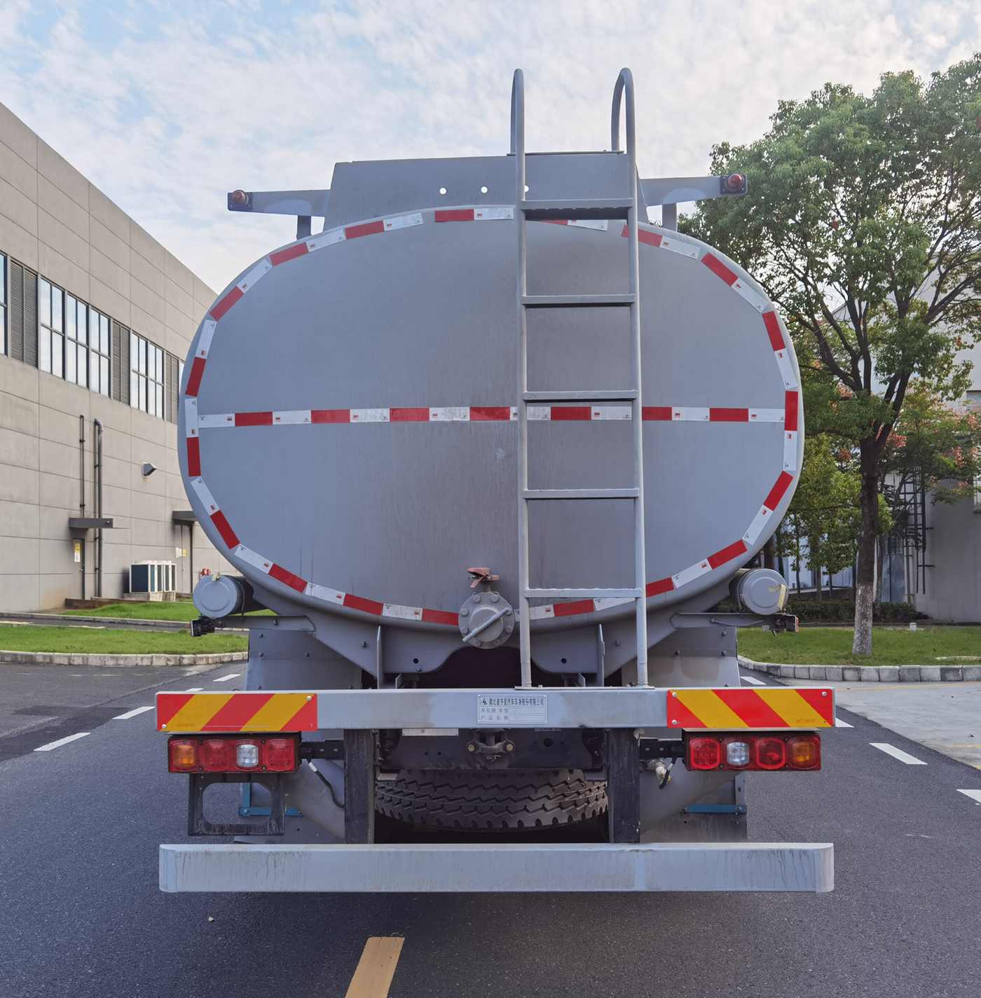 齊星牌QXC5310TGYS6供液車公告圖片