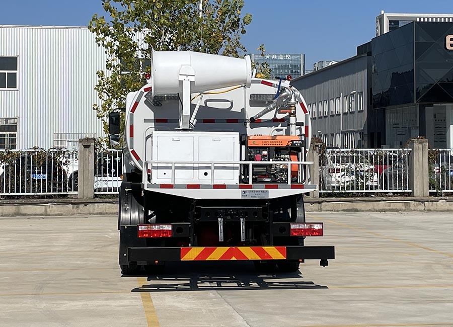 悅達(dá)牌YD5182GSSEQE6灑水車公告圖片