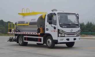 沥青洒布车