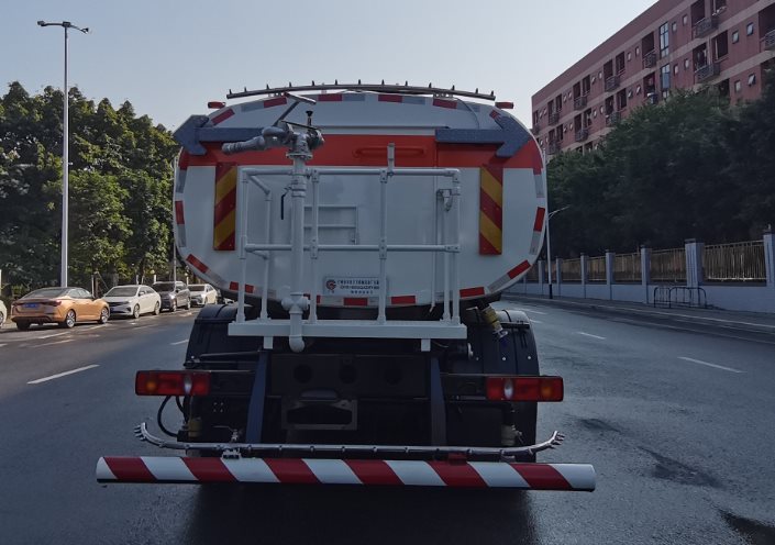 廣環(huán)牌GH5180GQXDFHBEV純電動清洗車公告圖片