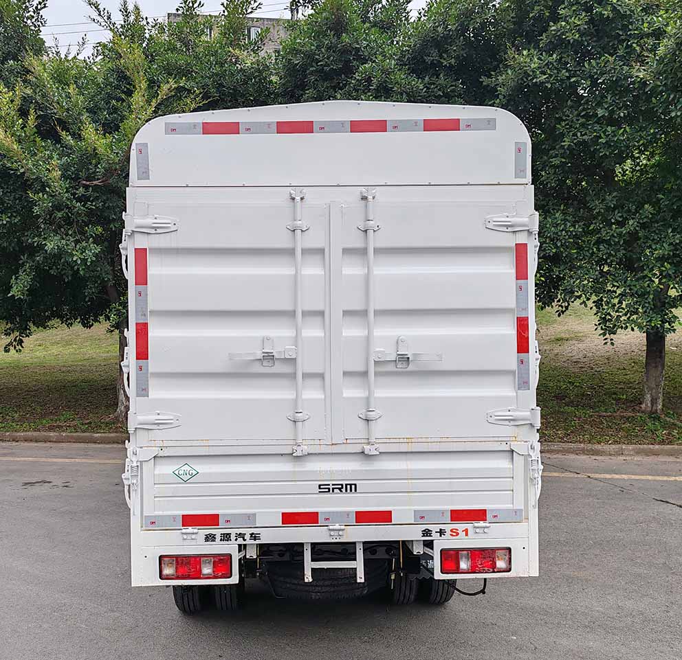 鑫源牌JKC5031CCYS6X2CNG倉柵式運輸車公告圖片