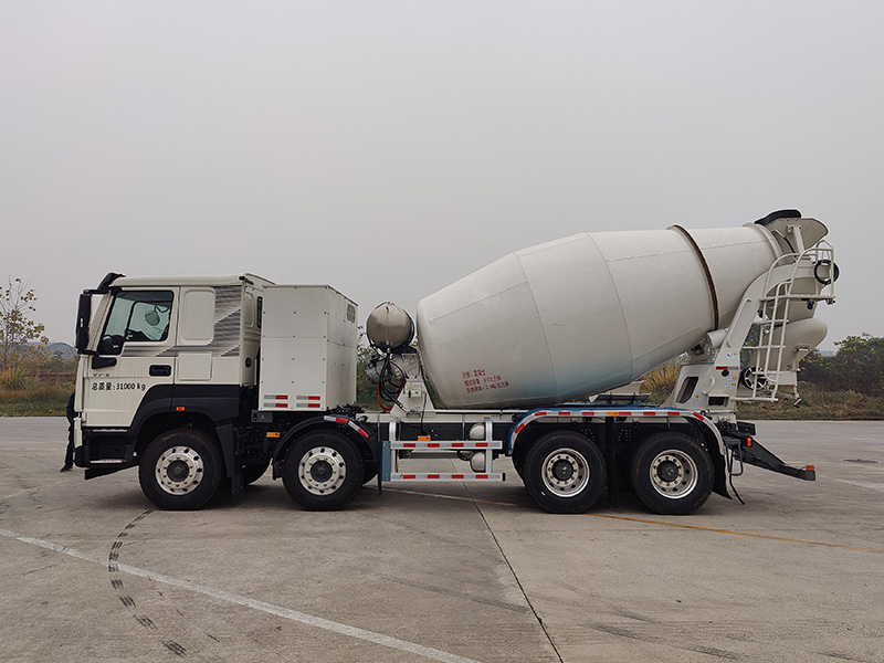 豪沃牌ZZ5313GJBV3061Z11BEV純電動混凝土攪拌運輸車公告圖片