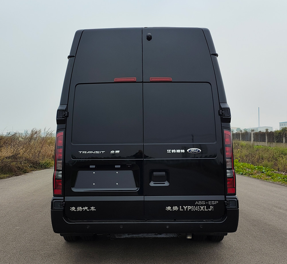 凌揚牌LYP5045XLJ1旅居車公告圖片