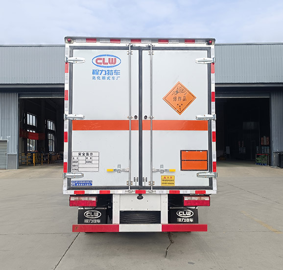 程力牌CL5043XQY6BXW爆破器材運(yùn)輸車公告圖片