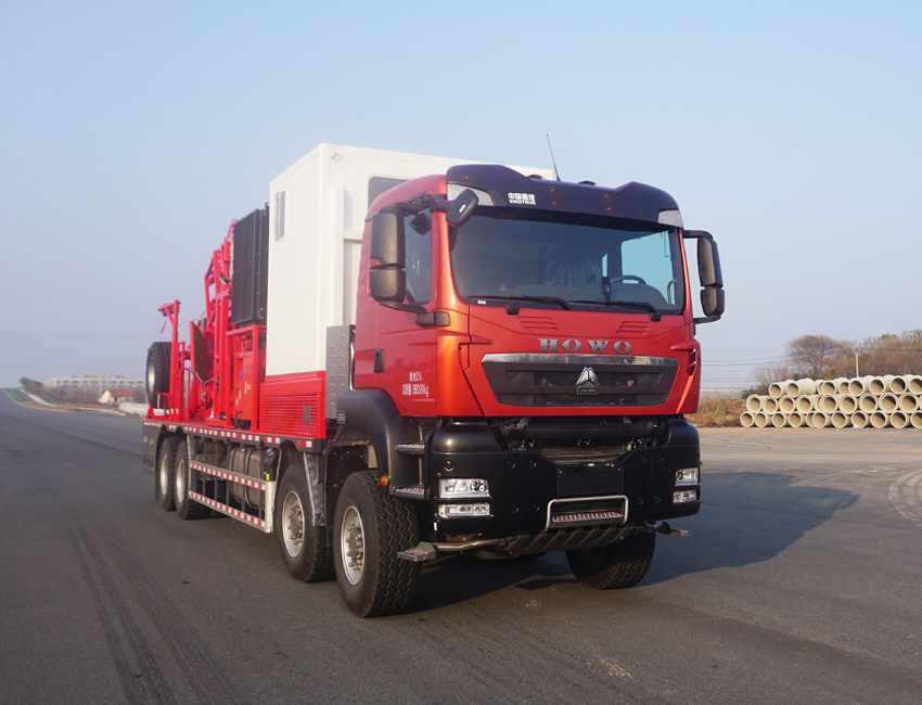 四機(jī)牌SJX5380TLG連續(xù)油管作業(yè)車