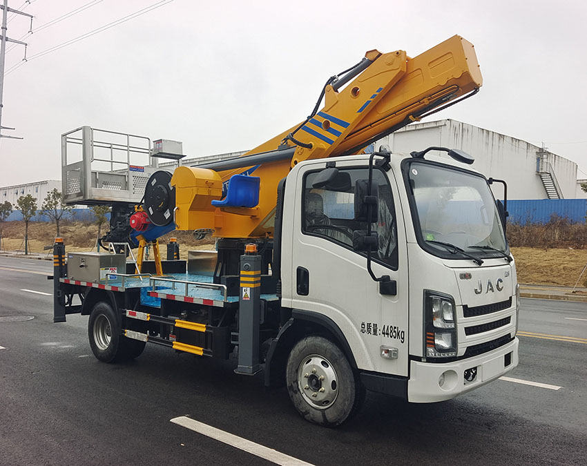 邁德盛牌YAD5040JGKHF6高空作業(yè)車