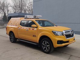 大流量排水抢险车