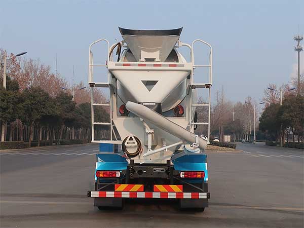 豪沃牌ZZ5317GJBV3067Z1BEV純電動(dòng)混凝土攪拌運(yùn)輸車公告圖片