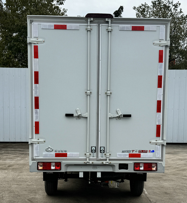 長安牌CKS5031XXYT3MD6B2BEV純電動廂式運輸車公告圖片