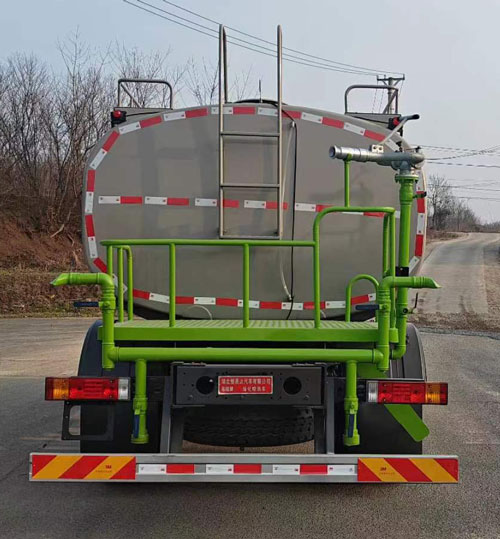 布隆牌LLL5160GPSST6綠化噴灑車(chē)公告圖片