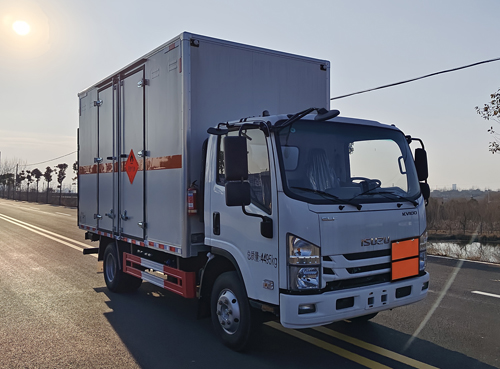 QYY5042XRQQL6型易燃氣體廂式運輸車圖片