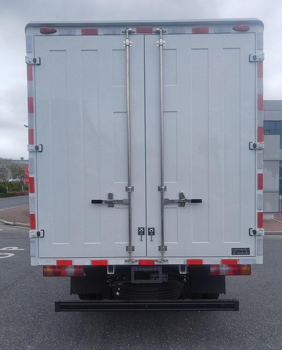 北奔牌ND5040XXYBEVZ02純電動廂式運輸車公告圖片