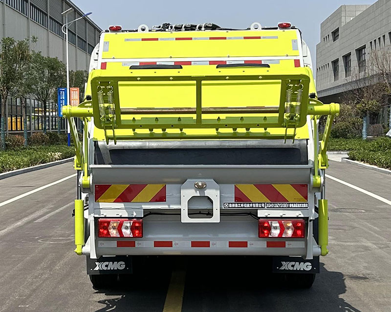 徐工牌XGH5122ZYSXBEV純電動(dòng)壓縮式垃圾車(chē)公告圖片