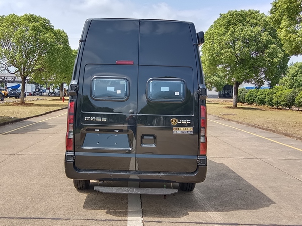 尊豪匯牌JRV5045XLJMMJA6旅居車公告圖片