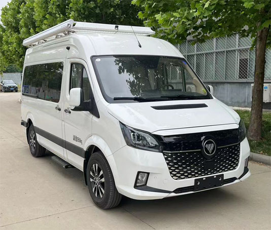 福田牌BJ5048TSY-V1宿營(yíng)車