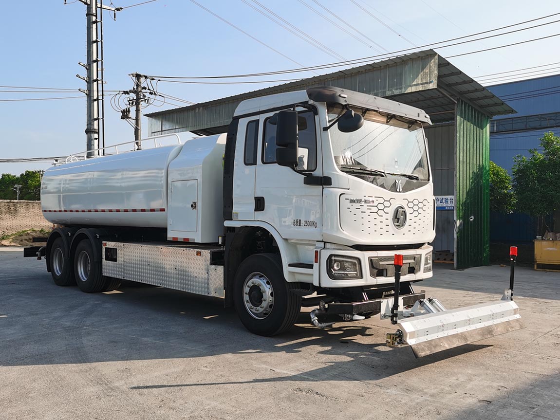 德尊牌SZZ5257GQXBEV1純電動(dòng)清洗車(chē)