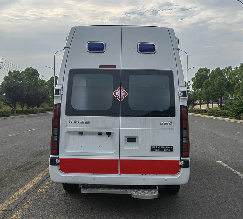 專力牌ZLC5041XJHJX6救護(hù)車公告圖片